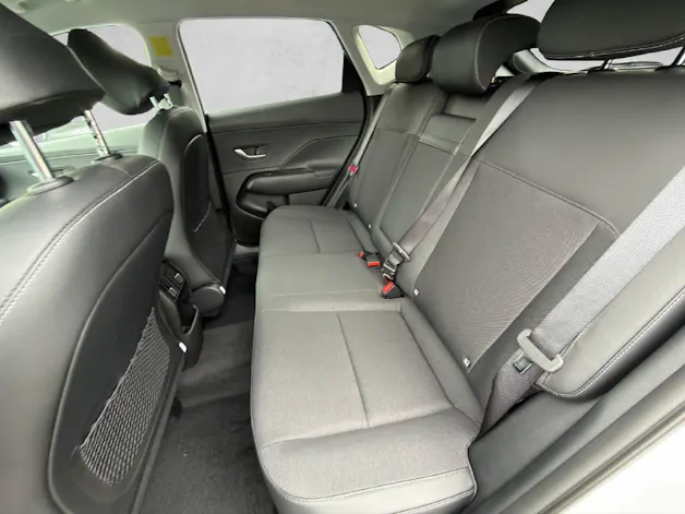 Hyundai Kona 1.6 GDi Hybrid Amplia