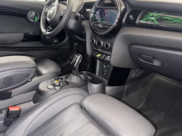 Mini F56 Cooper SE
