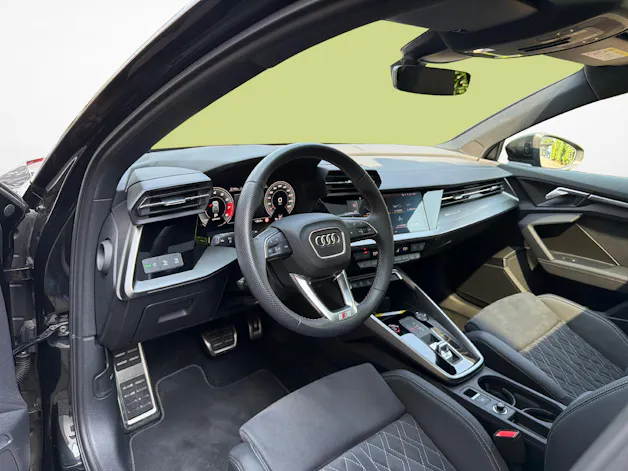 Audi S3 Sportback 2.0 TFSI quattro S-Tronic