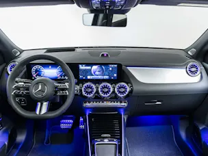 Mercedes-Benz GLA 220 d 4MATIC "Swiss Star"