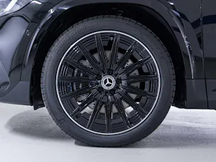 Mercedes-Benz GLA 220 d 4MATIC "Swiss Star"