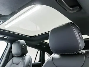 Mercedes-Benz GLA 220 d 4MATIC "Swiss Star"