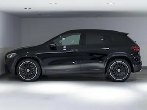 Mercedes-Benz GLA 220 d 4MATIC "Swiss Star"