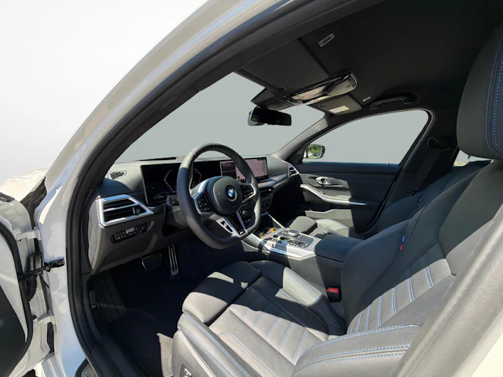immagine del veicolo BMW 3 SERIES