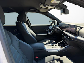 immagine del veicolo BMW 320d xDrive SAG Touring