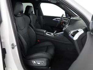 BMW XM 50e Plug-in Hybrid