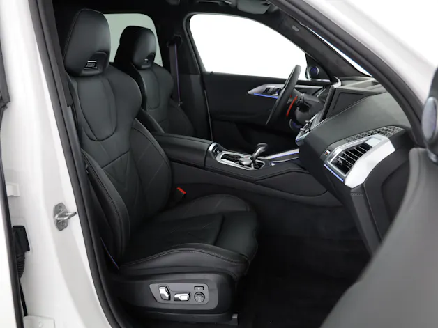 BMW XM 50e Plug-in Hybrid
