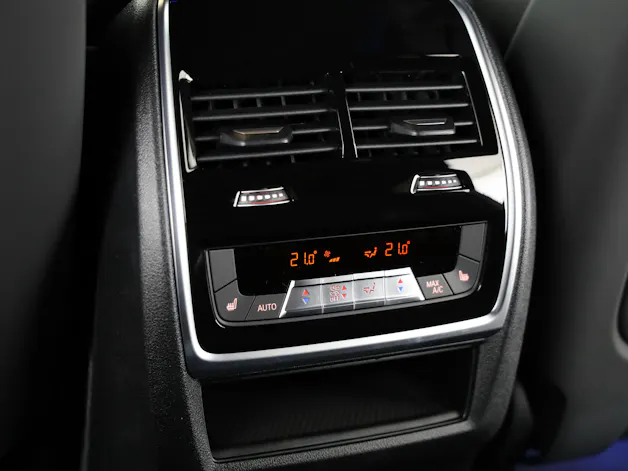 BMW XM 50e Plug-in Hybrid