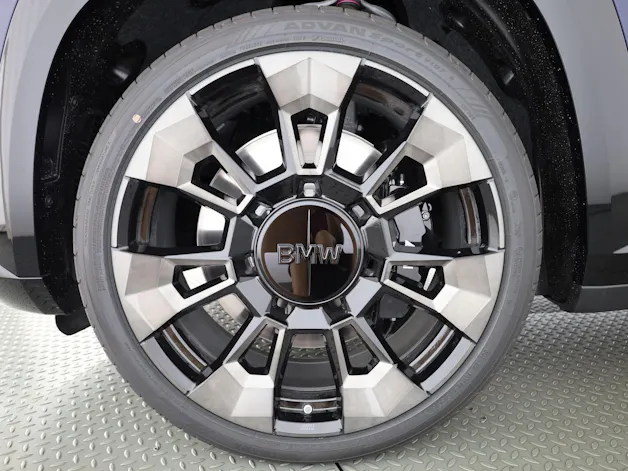 BMW XM Label Plug-in Hybrid