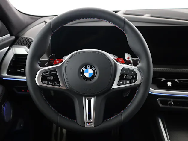 BMW XM 50e Plug-in Hybrid