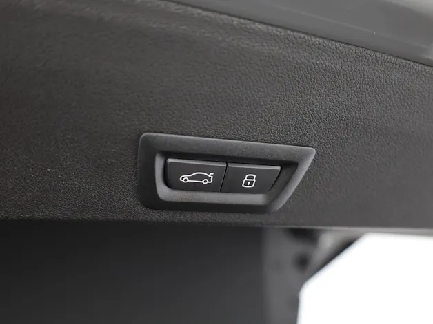 BMW XM 50e Plug-in Hybrid