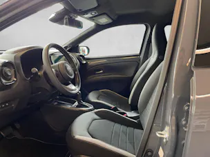 Toyota Aygo X 1.5 VVT-i HSD GR Sport