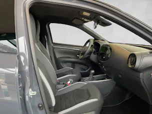 Toyota Aygo X 1.5 VVT-i HSD GR Sport