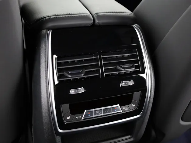 BMW XM 50e Plug-in Hybrid