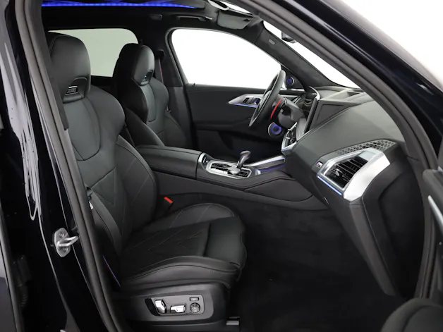 BMW XM 50e Plug-in Hybrid