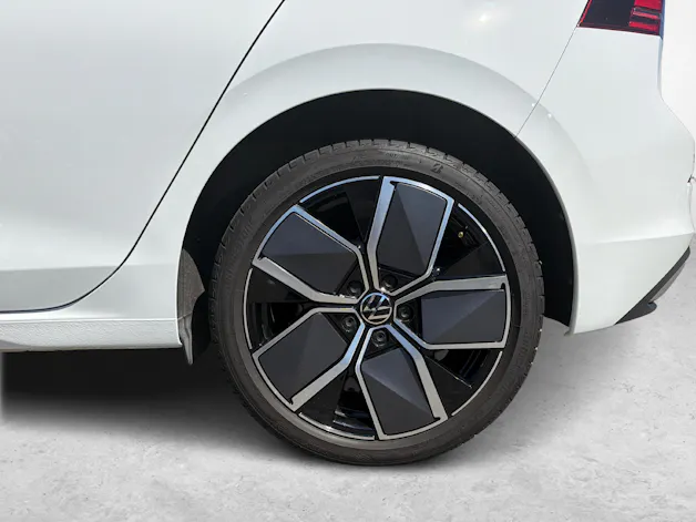 VW Golf VIII 1.5 TSI PHEV Style DSG