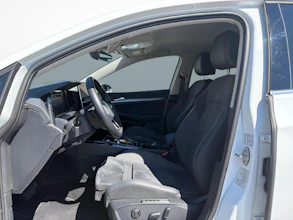 https://vehicle.imgix.net/4355907/54bb2936-82af-444b-bc31-c4dbca279edf.jpg