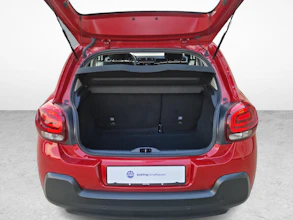 https://vehicle.imgix.net/4355933/931eea99-08da-41b3-b262-e5ded319f603.jpg
