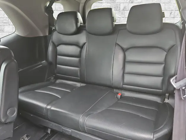 SsangYong Rodius SV 220 e-XDi 4WD Turismo