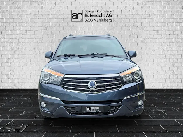 SsangYong Rodius SV 220 e-XDi 4WD Turismo