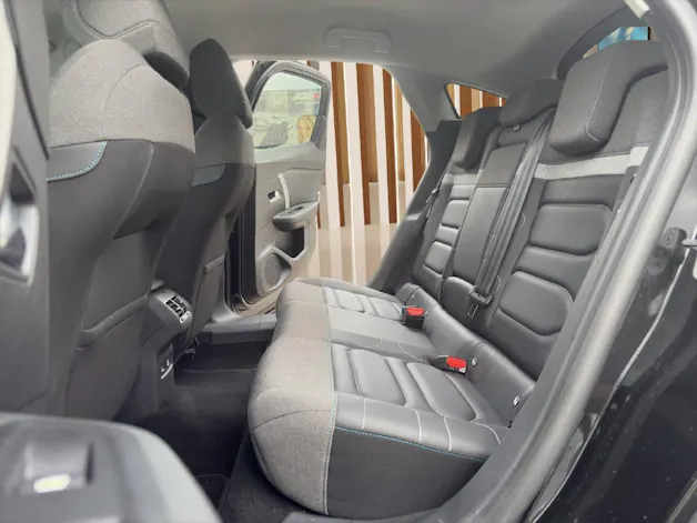 Citroën C4 1.2 PureTech Shine 155 PS