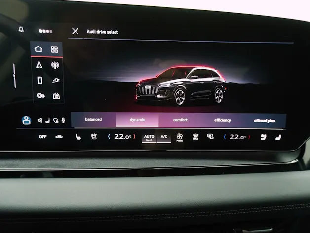 Audi Q6 e-tron quattro