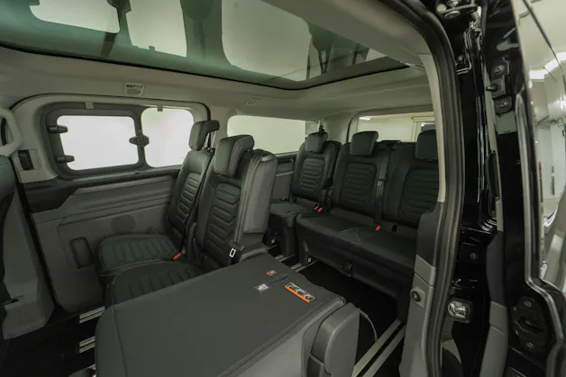 Ford Tourneo C Bus 320 L2 2.0 EcoBlue 170 Titanium