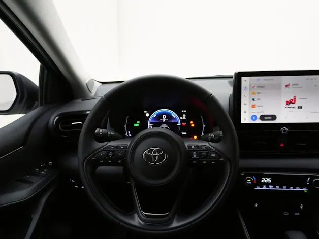 Toyota Yaris 1.5 VVT-i HSD Trend