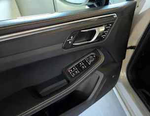 Porsche Macan 2.0 T