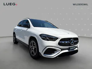 Mercedes-Benz GLA 220 4Matic 8G-DCT