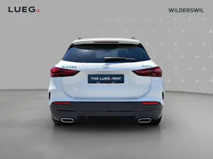 Mercedes-Benz GLA 220 4Matic 8G-DCT