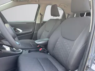 Mazda 2 Hybrid Prime-line