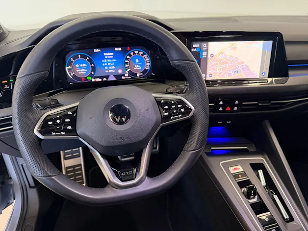VW Golf 2.0 TDI GTD DSG
