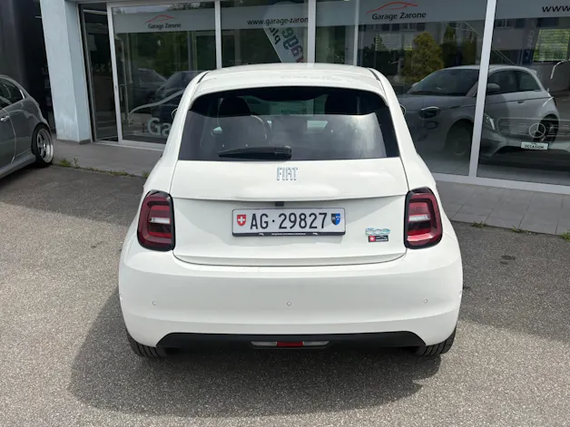 Fiat 500 electric 87 kW Swiss Edition