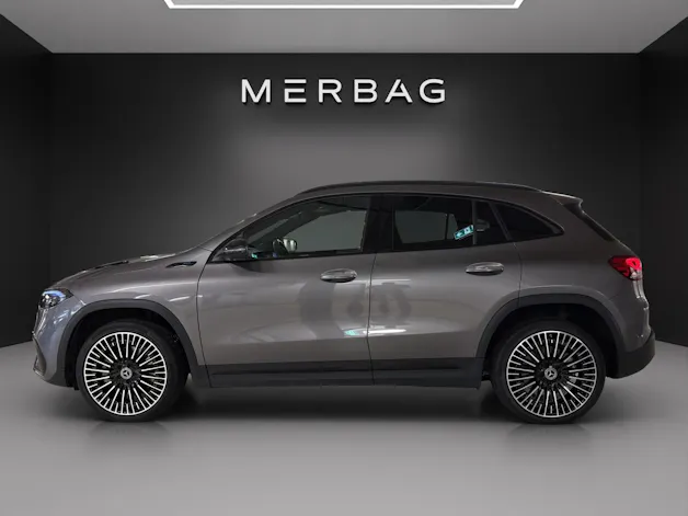 Mercedes-Benz EQA 300 AMG Line 4Matic