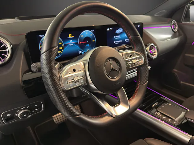Mercedes-Benz EQA 300 AMG Line 4Matic