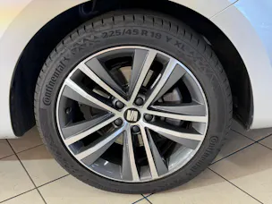 SEAT Alhambra 2.0 TDI Hola FR DSG