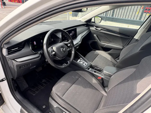 Škoda Octavia Combi 2.0 TDI DSG Ambition 4x4