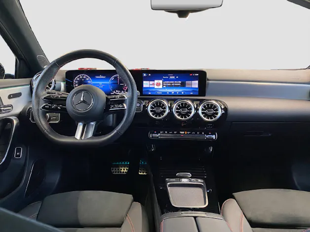 Mercedes-Benz A 250 e EQ Star AMG Line