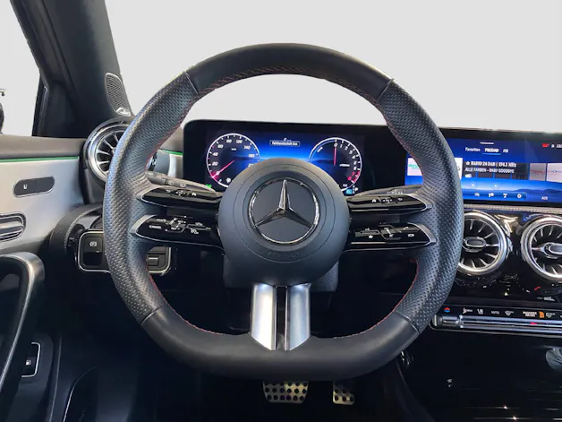 Mercedes-Benz A 250 e EQ Star AMG Line
