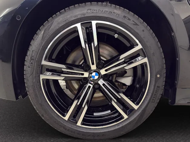 BMW 330e xDrive Touring M Sport