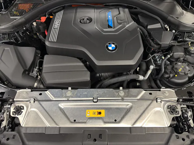 BMW 330e xDrive Touring M Sport