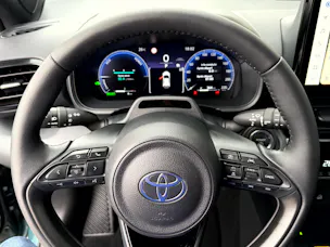 Toyota Yaris Cross 1.5 Premium AWDi e-CVT