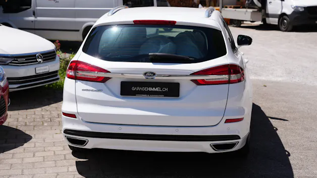 Ford Mondeo 2.0 TDCi Business Plus AWD PowerShift