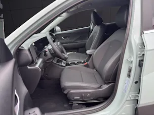 Hyundai Kona 1.6 GDi HEV Amplia DCT