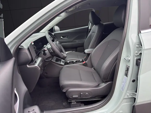 Hyundai Kona 1.6 GDi HEV Amplia DCT