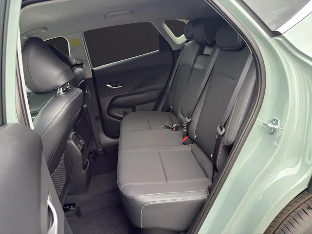 Hyundai Kona 1.6 GDi HEV Amplia DCT