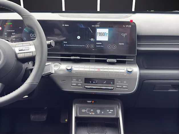 Hyundai Kona 1.6 GDi HEV Amplia DCT