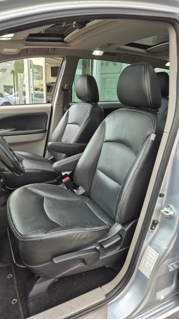 Mitsubishi Grandis 2.4 16V Executive