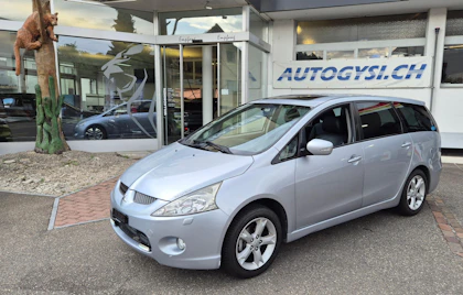 MITSUBISHI GRANDIS 13
